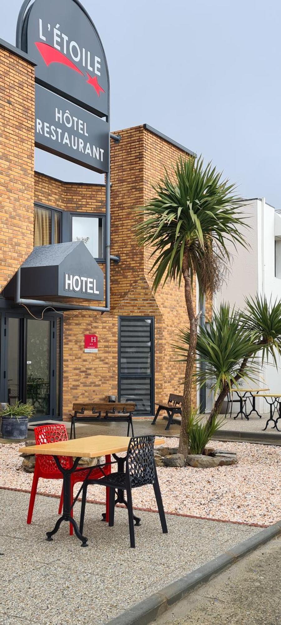 קרקסון Hotel L'Etoile Aeroport - A61 מראה חיצוני תמונה