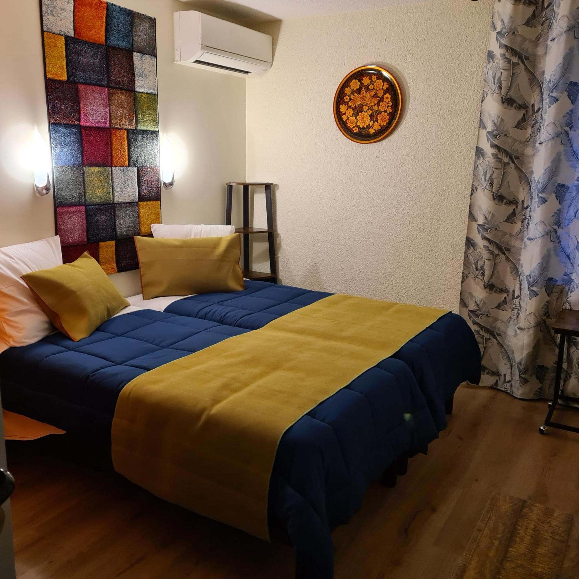קרקסון Hotel L'Etoile Aeroport - A61 מראה חיצוני תמונה