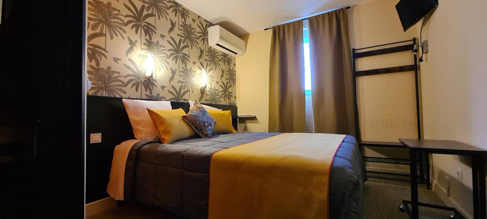 קרקסון Hotel L'Etoile Aeroport - A61 מראה חיצוני תמונה
