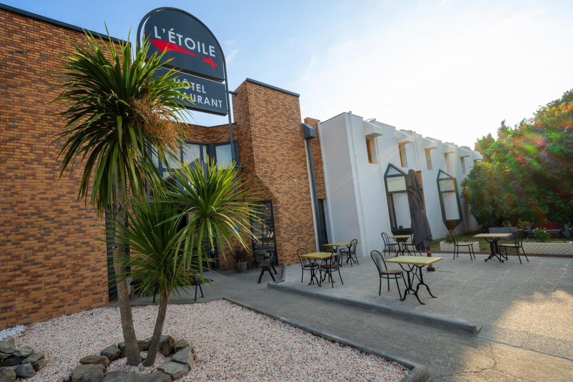 קרקסון Hotel L'Etoile Aeroport - A61 מראה חיצוני תמונה