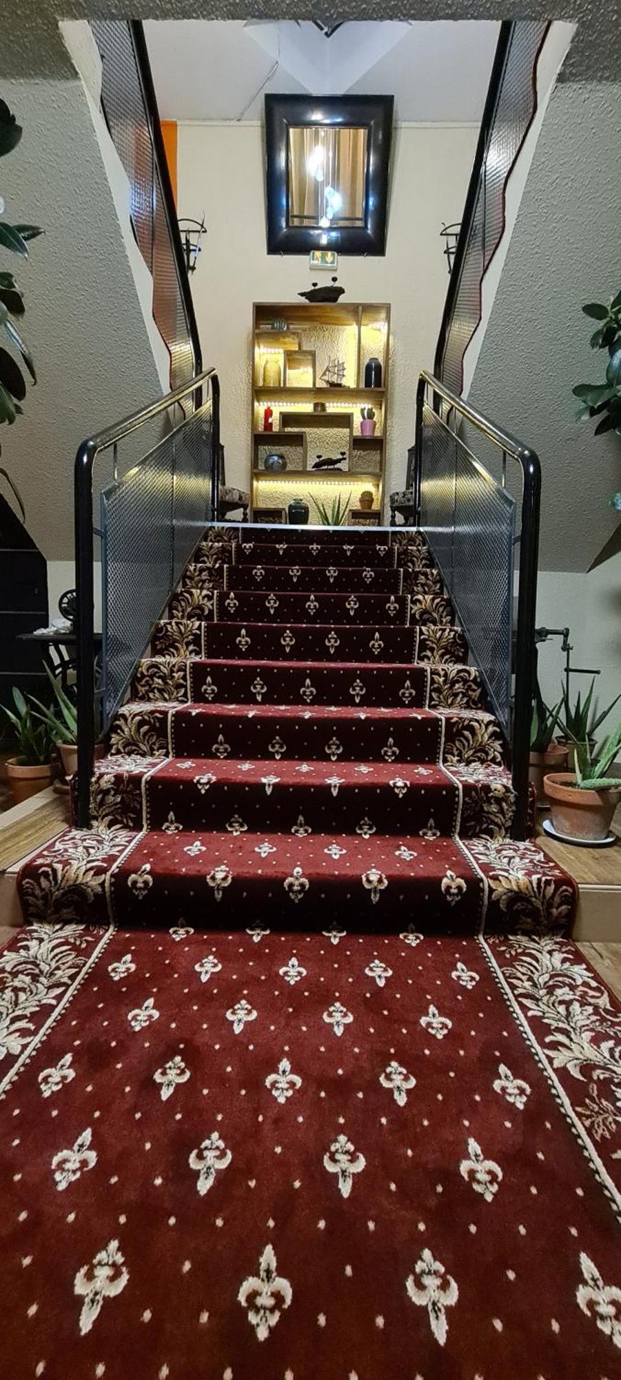 קרקסון Hotel L'Etoile Aeroport - A61 מראה חיצוני תמונה