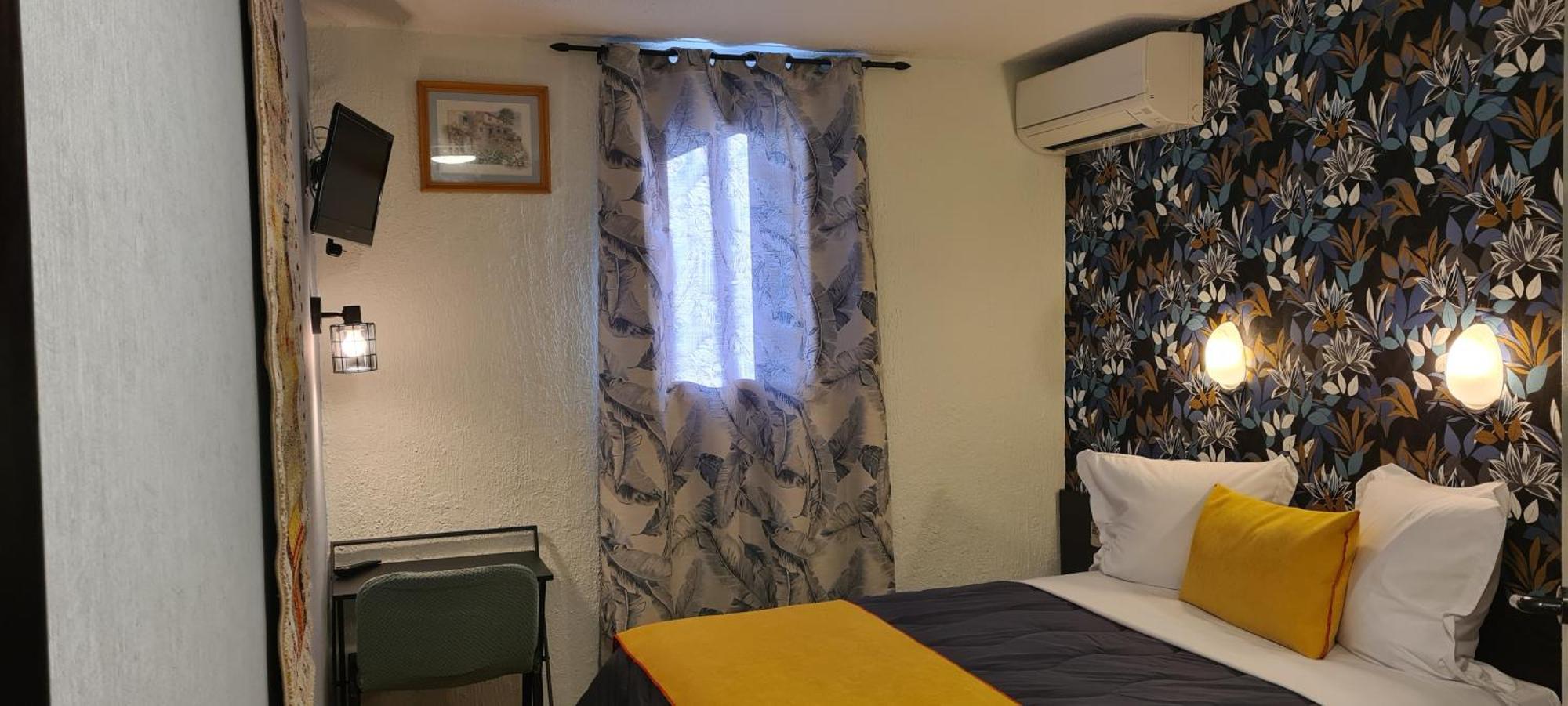 קרקסון Hotel L'Etoile Aeroport - A61 מראה חיצוני תמונה